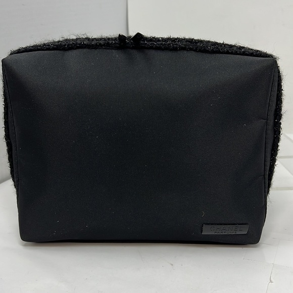 Chanel Large Nylon and Boucle Rectangle Zip Around Clutch Make Up Bag - Picture 12 of 15